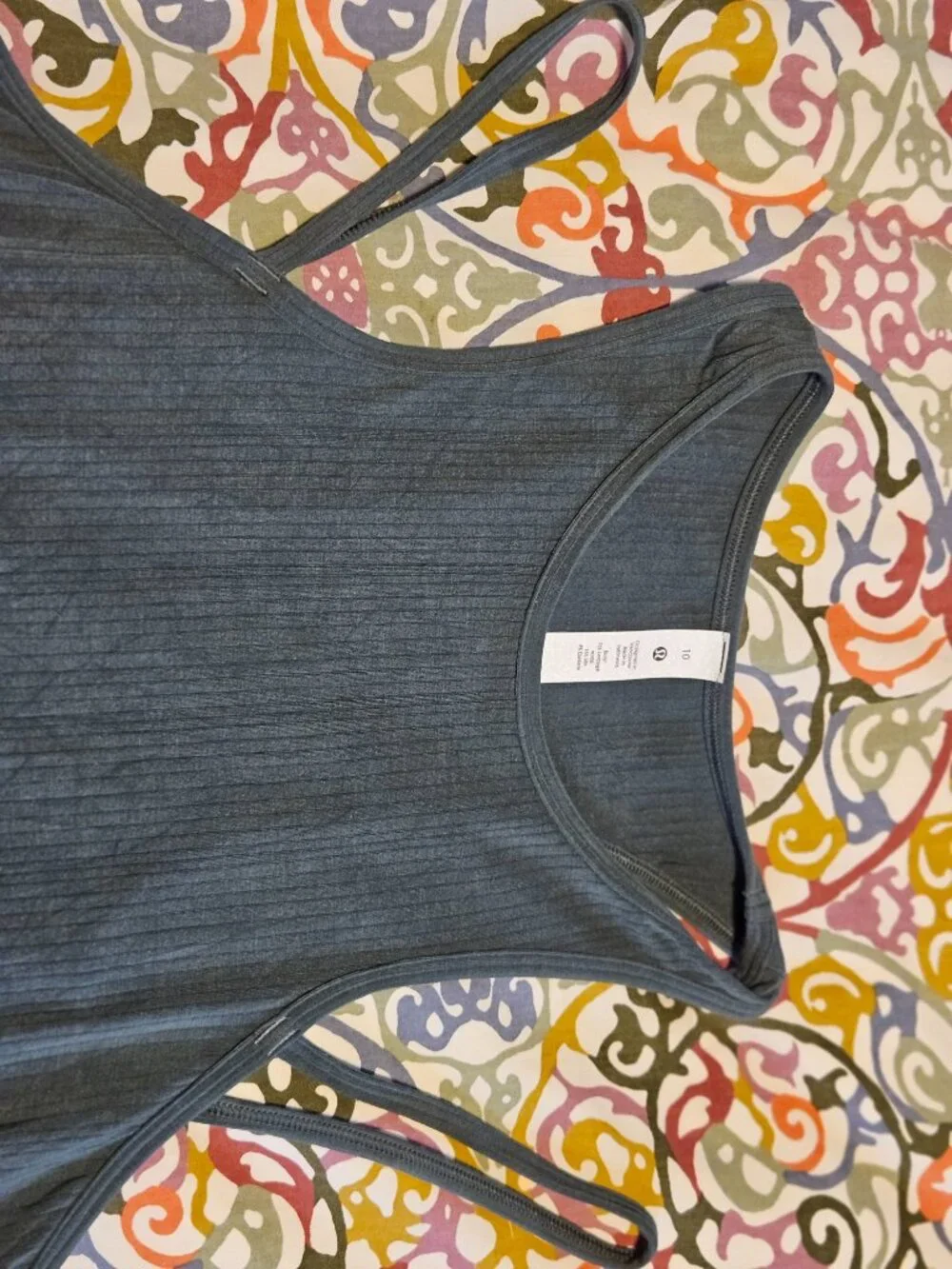 Lululemon Tank - Picture 4 of 5